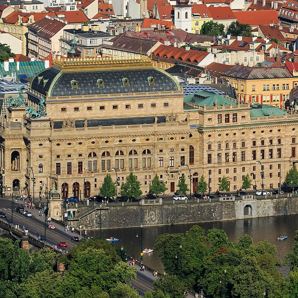 National Theatre