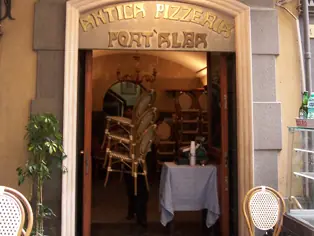 Antica Pizzeria Port'Alba, Naples