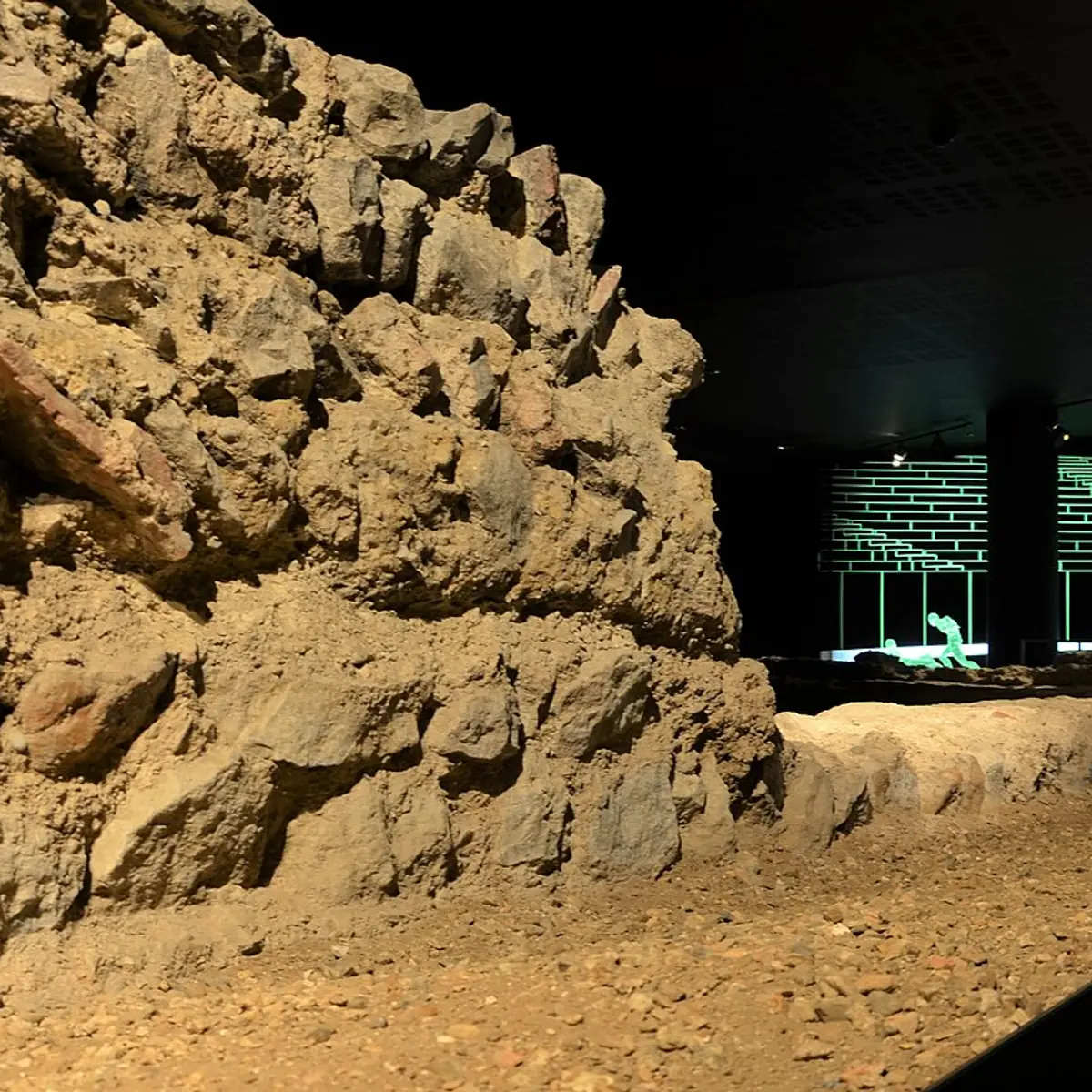 Roman Amphitheatre Site