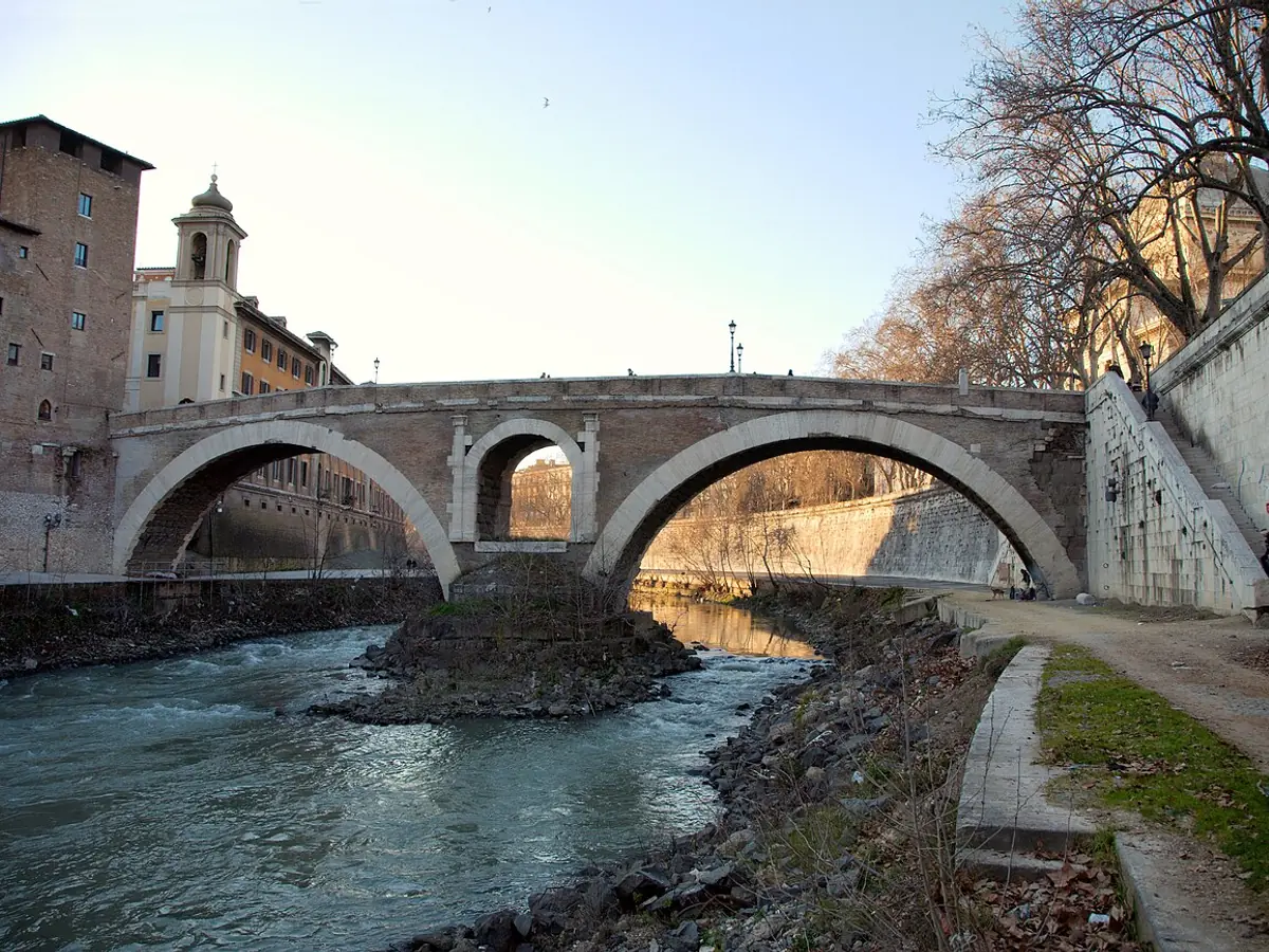 Ponte Fabricio