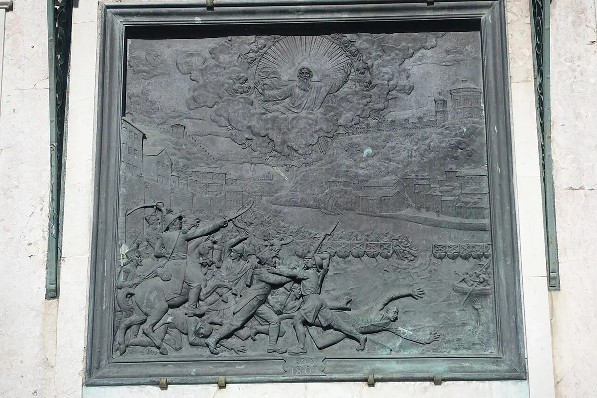 The 1897 memorial relief at Alminhas da Ponte