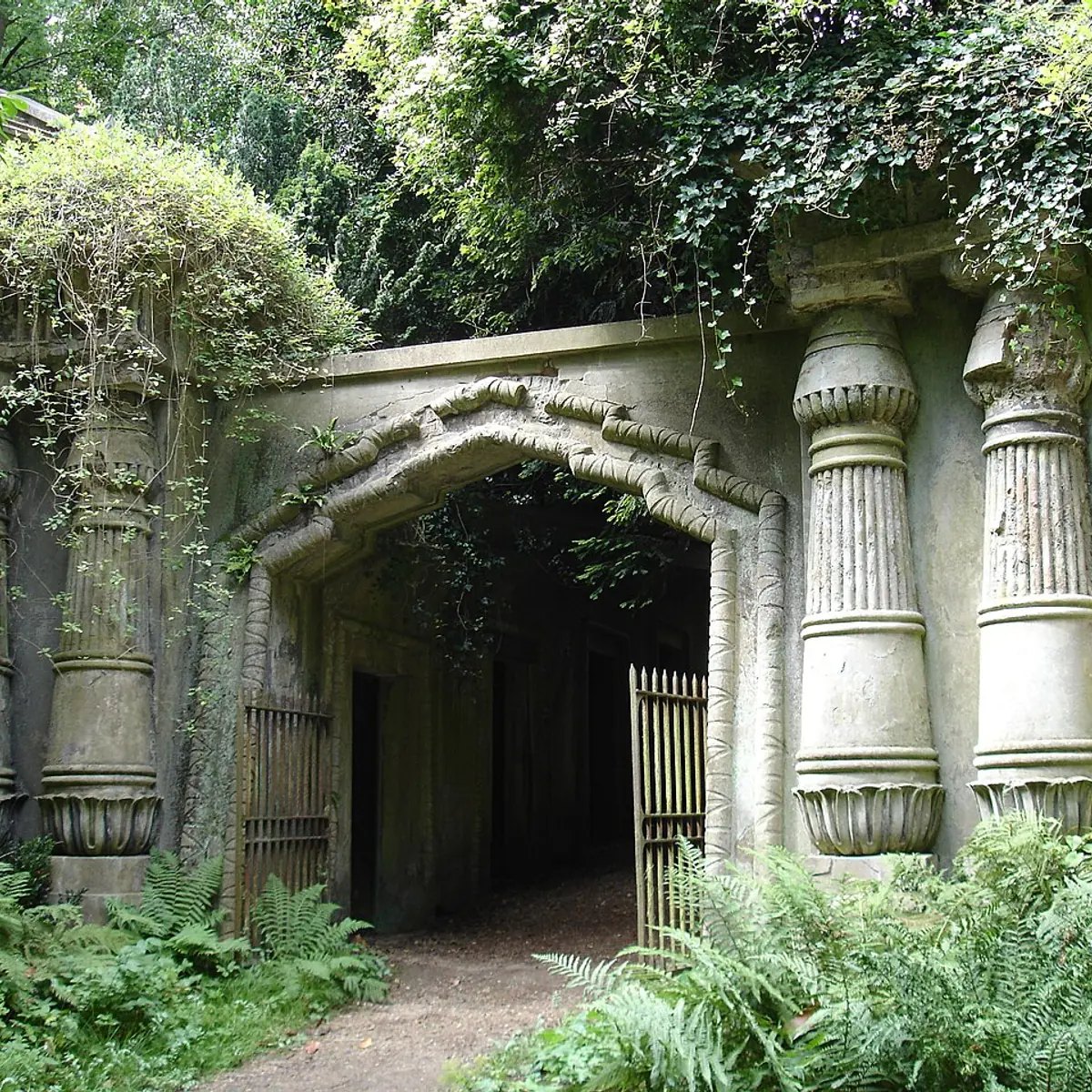 Highgate Cemetery
