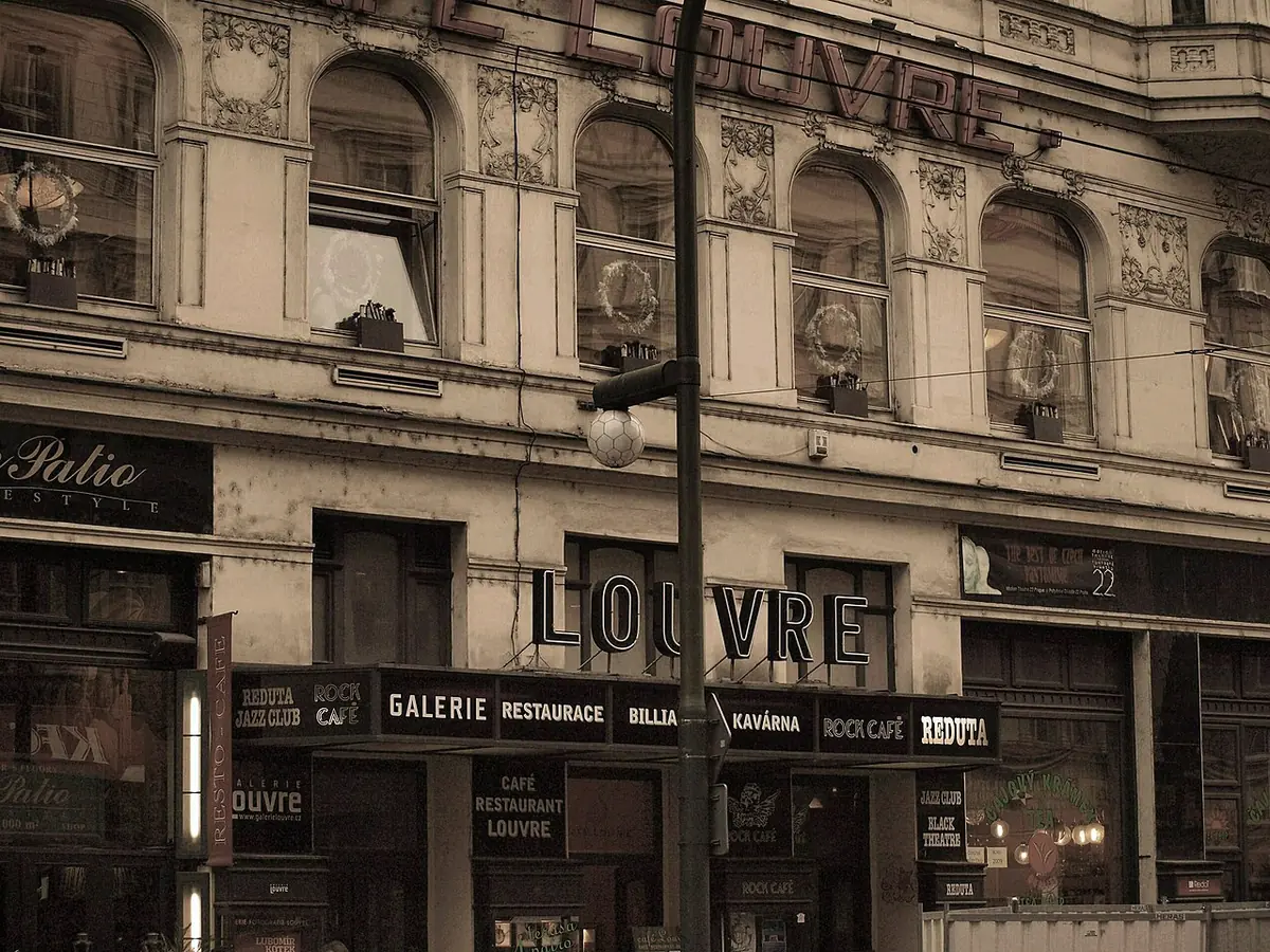 Café Louvre