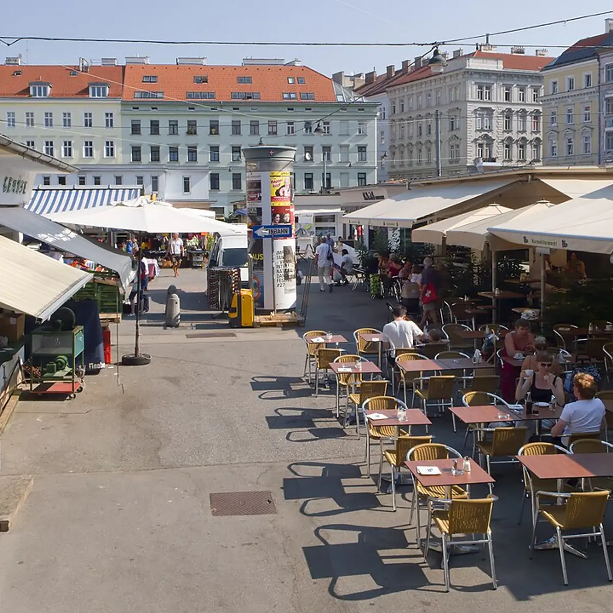 Karmelitermarkt