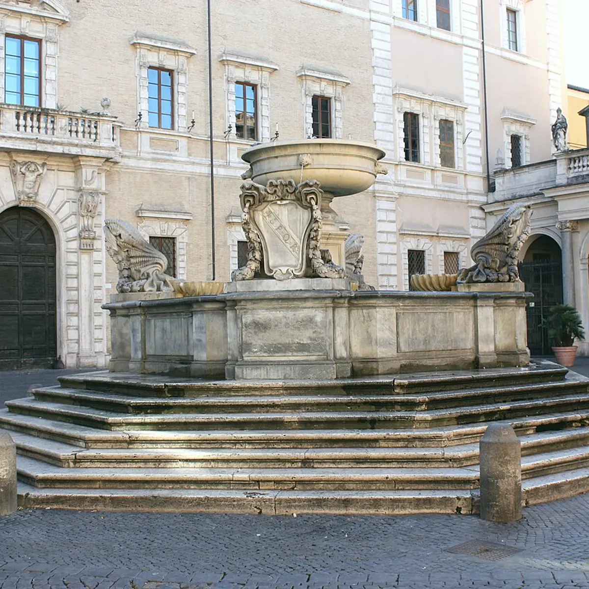 Fontana di Piazza Santa Maria in Trastevere