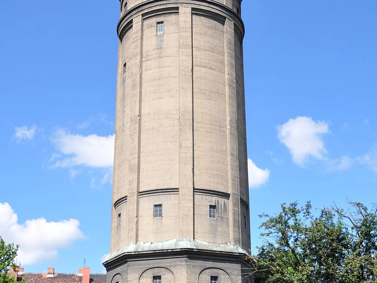 dawna wieża ciśnień