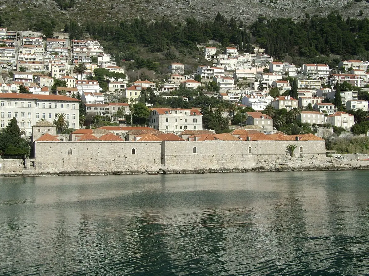 Lazareti