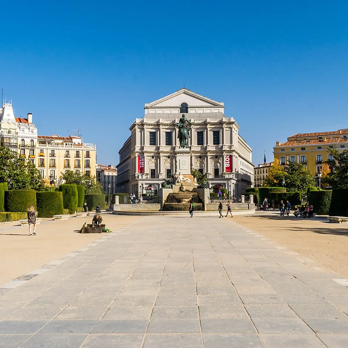 Plaza de Oriente