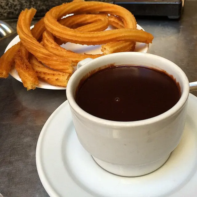 Chocolatería San Ginés