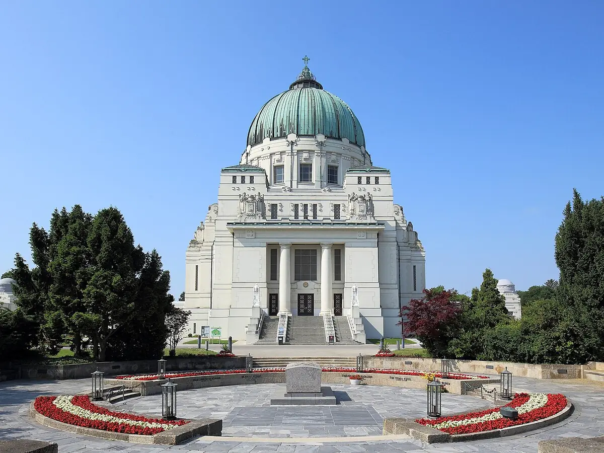 Zentralfriedhof