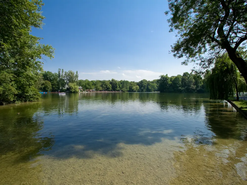Kleinhesseloher See