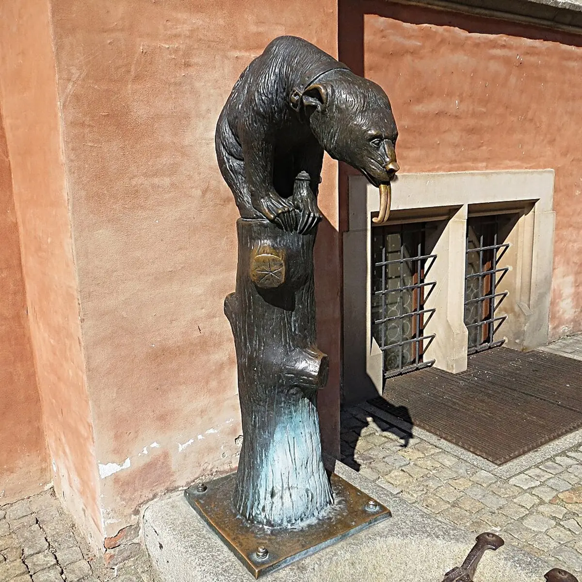 Fontanna Niedźwiadek