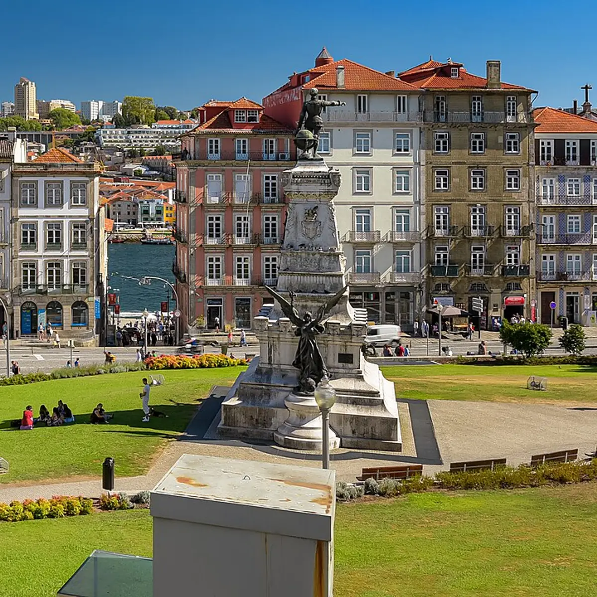 Monumento ao Infante Dom Henrique