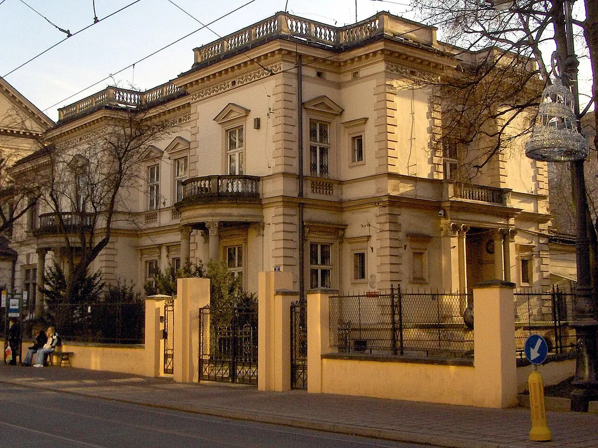 Muzeum im. Emeryka Hutten-Czapskiego