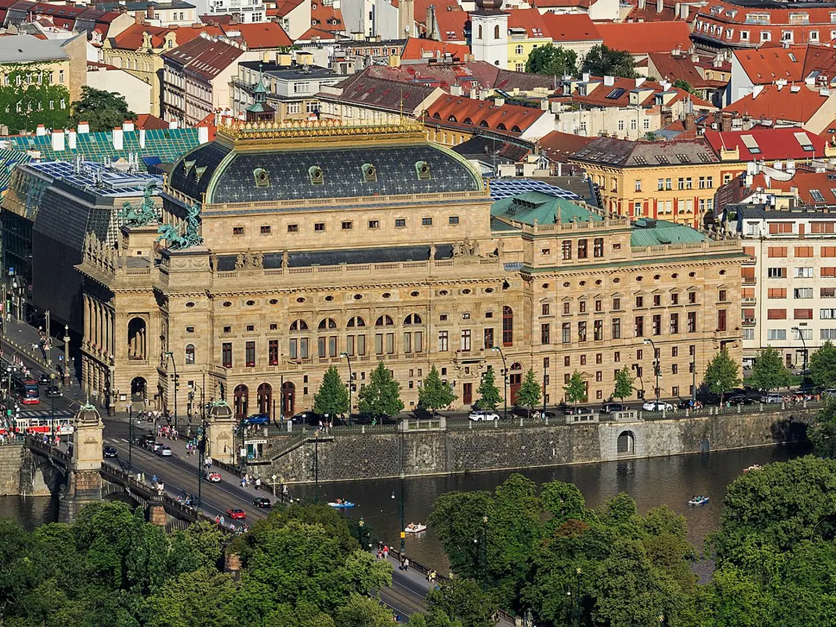 National Theatre