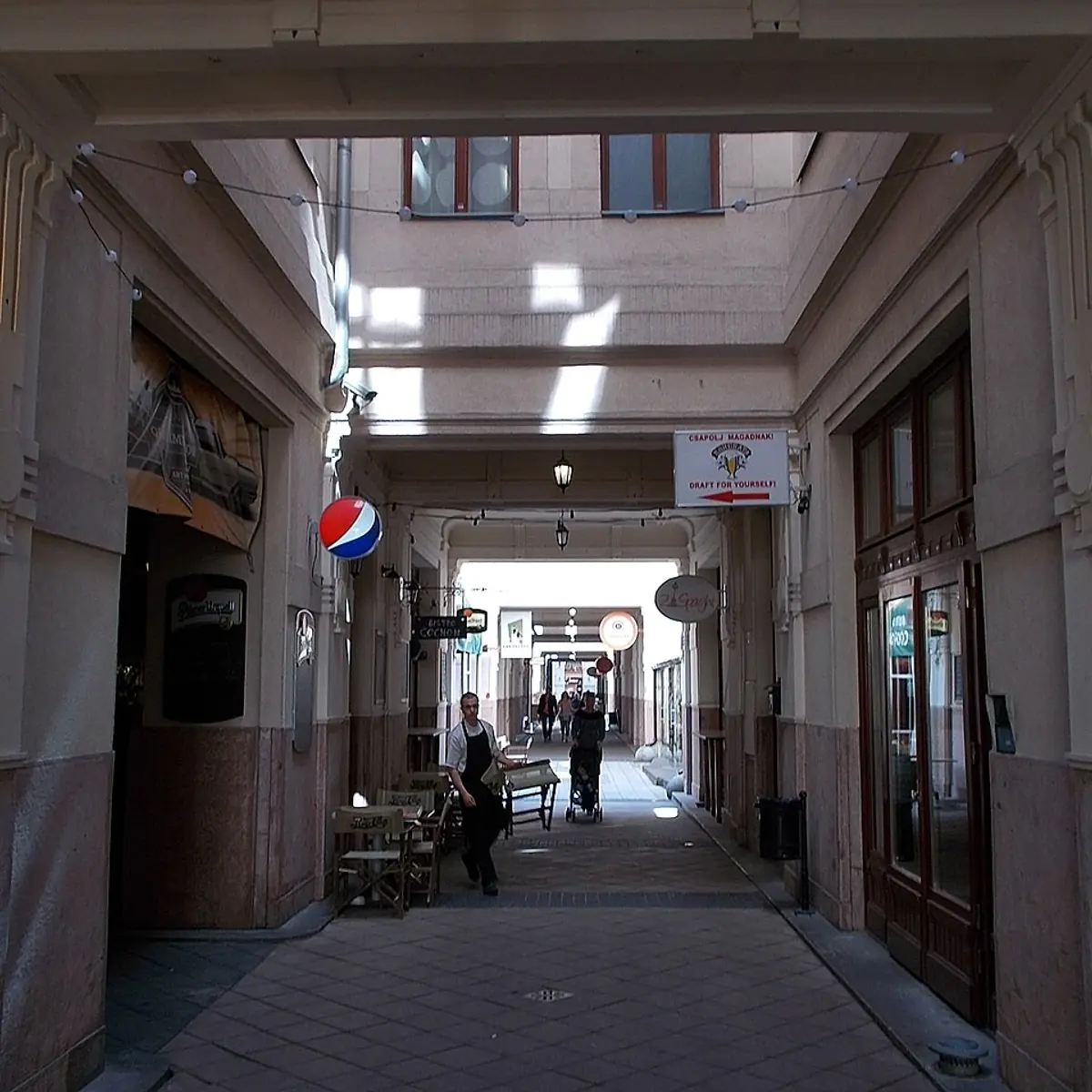 Gozsdu udvar