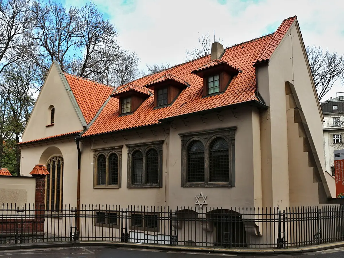 Pinkas Synagogue