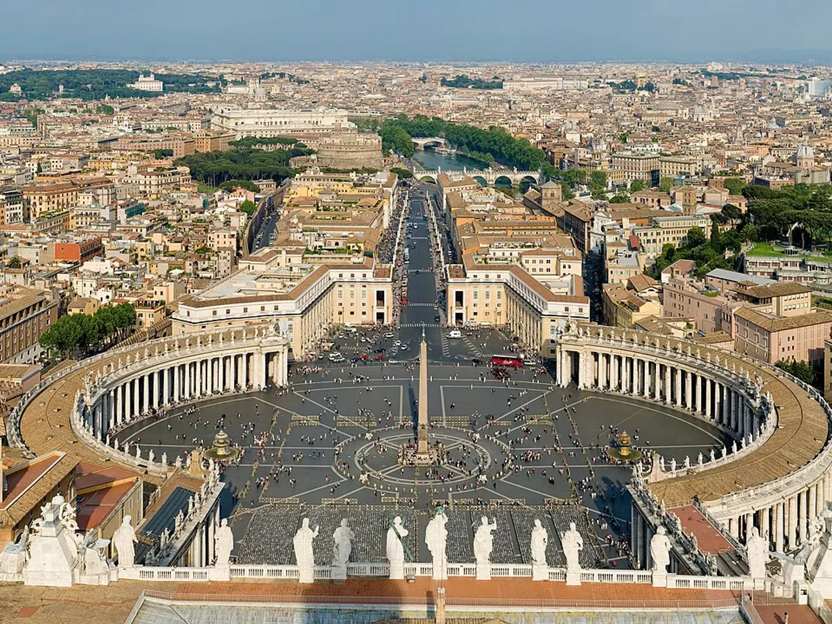 Piazza San Pietro