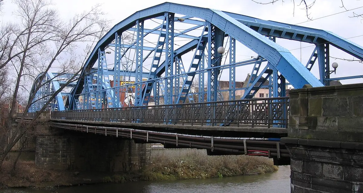 The nineteenth-century ironwork of Most Sikorskiego