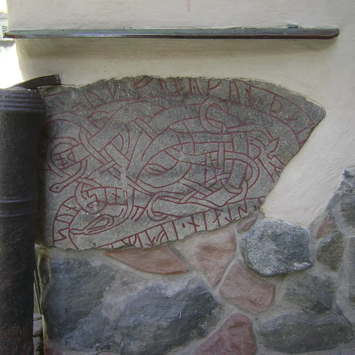 Upplands runinskrifter 53