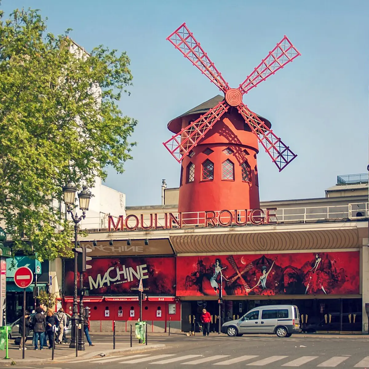 Moulin Rouge