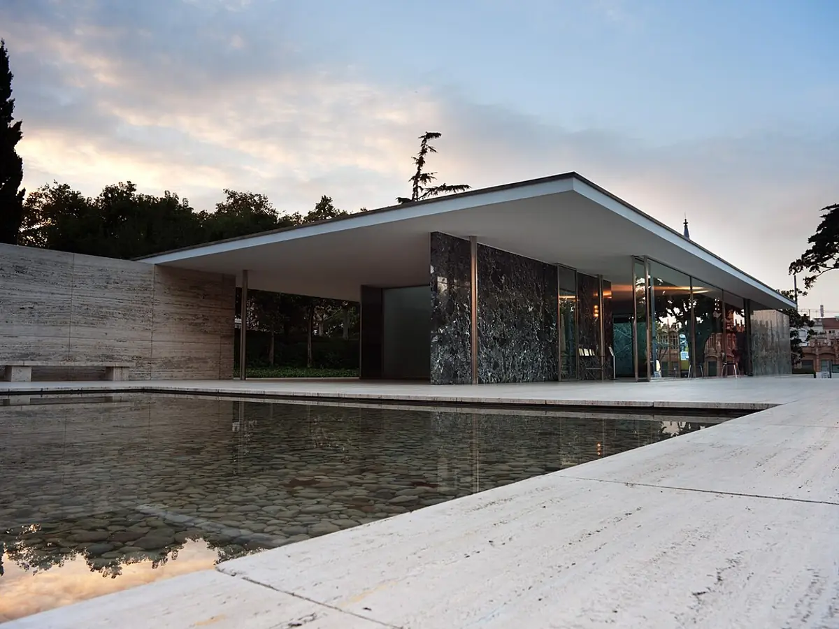 Pavelló Mies van der Rohe