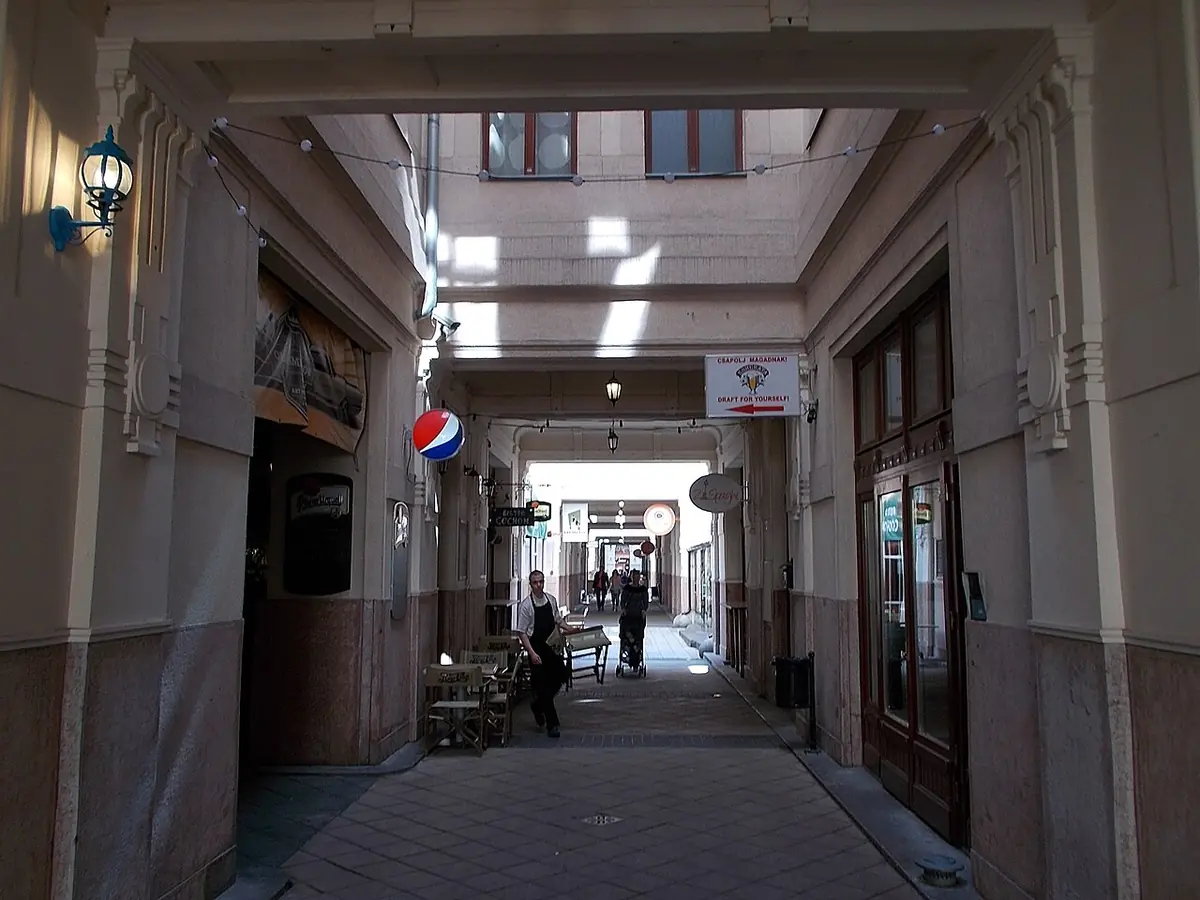 Gozsdu udvar