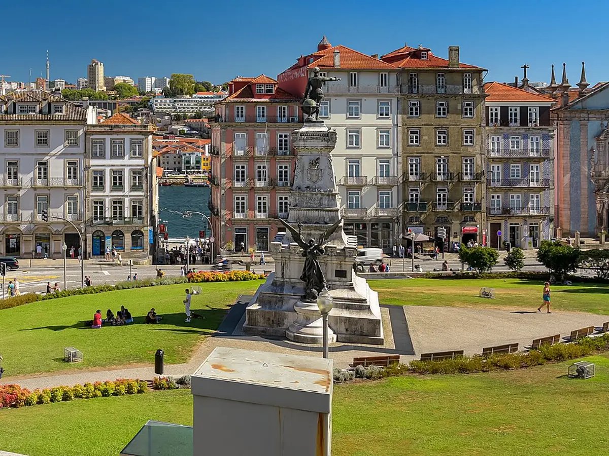 Monumento ao Infante Dom Henrique