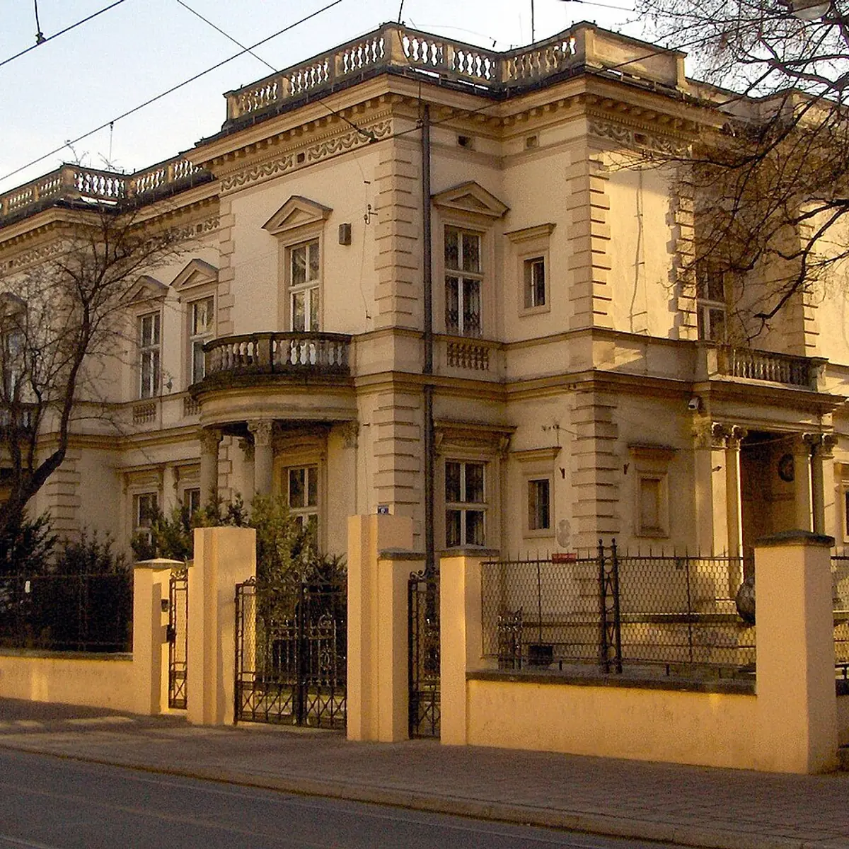 Muzeum im. Emeryka Hutten-Czapskiego